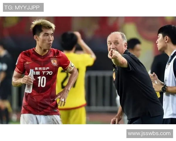 韩国女星热议足球明星背后的故事与魅力展现